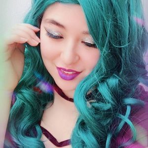 Meet your Posher, Kat